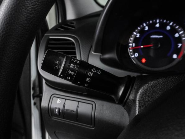 Hyundai Solaris I Рестайлинг с пробегом 2016 года, цена 1 019 000 рублей, 118861 км, седан, Автокод Объявления