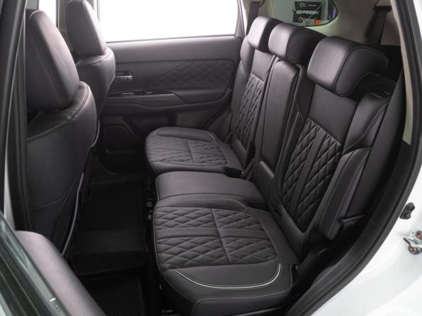 Mitsubishi Outlander III Рестайлинг 3 с пробегом 2022 года, цена 3 829 000 рублей, 374 км, внедорожник, Автокод Объявления