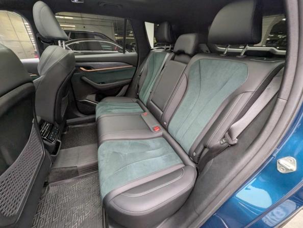 Geely Monjaro I с пробегом 2023 года, цена 3 097 000 рублей, 60251 км, внедорожник, Автокод Объявления