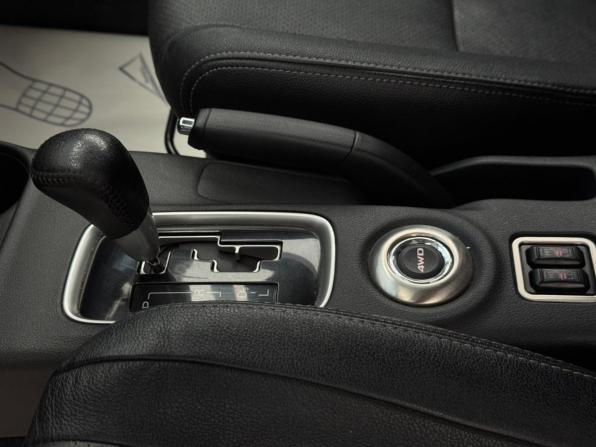 Mitsubishi Outlander III Рестайлинг 2 с пробегом 2015 года, цена 1 890 000 рублей, 151170 км, внедорожник, Автокод Объявления