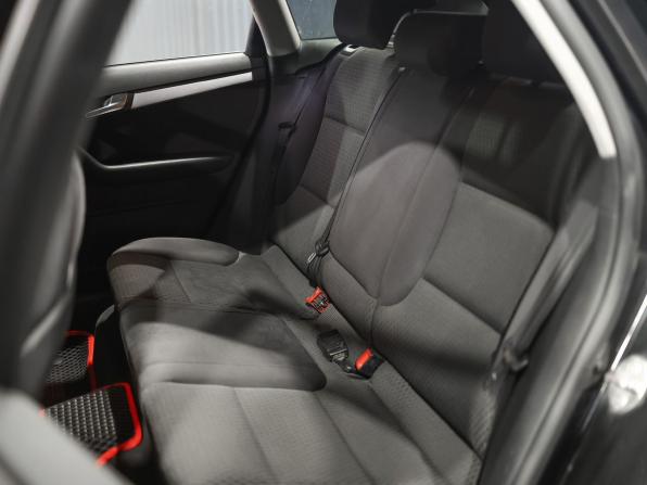 Audi A3 II (8P) Рестайлинг 2 с пробегом 2009 года, цена 669 000 рублей, 292550 км, хэтчбек, Автокод Объявления