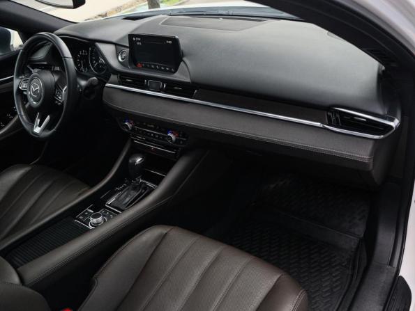 Mazda 6 III (GJ) Рестайлинг 2 с пробегом 2023 года, цена 3 050 000 рублей, 14286 км, седан, Автокод Объявления