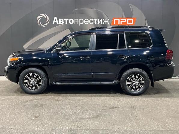 Toyota Land Cruiser 200 Series Рестайлинг 1 с пробегом 2014 года, цена 3 999 000 рублей, 219095 км, внедорожник, Автокод Объявления