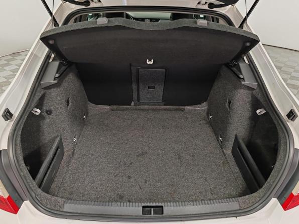 Skoda Octavia III (A7) с пробегом 2015 года, цена 1 299 000 рублей, 244144 км, лифтбек, Автокод Объявления