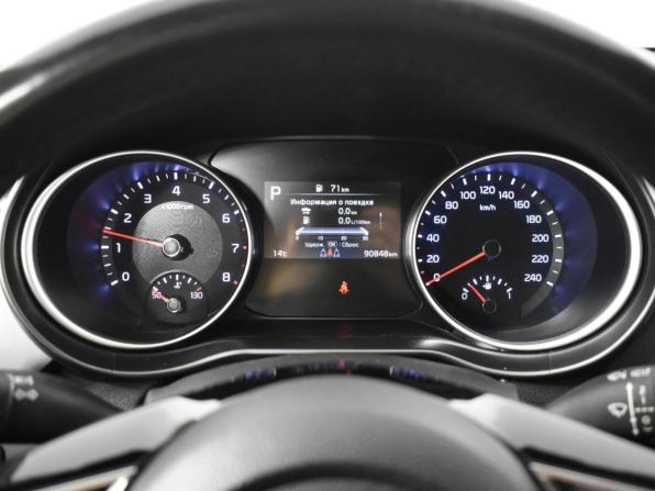Kia Ceed III Рестайлинг с пробегом 2022 года, цена 2 046 100 рублей, 90848 км, хэтчбек, Автокод Объявления