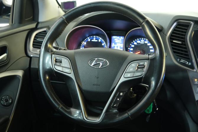 Hyundai Santa Fe III с пробегом 2013 года, цена 1 749 000 рублей, 209000 км, внедорожник, Автокод Объявления