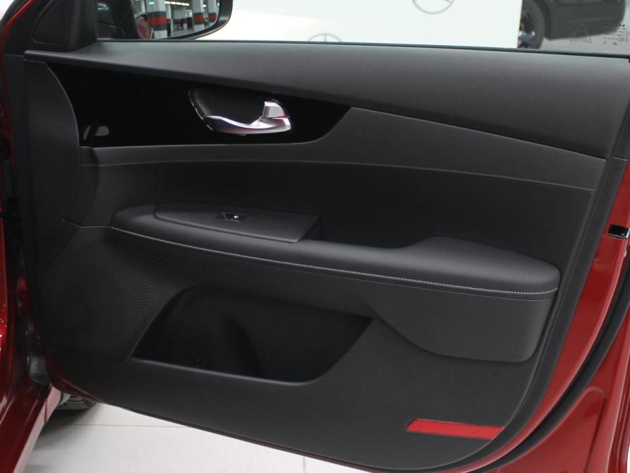 Kia Cerato IV Рестайлинг Екатеринбург  - изображение 11