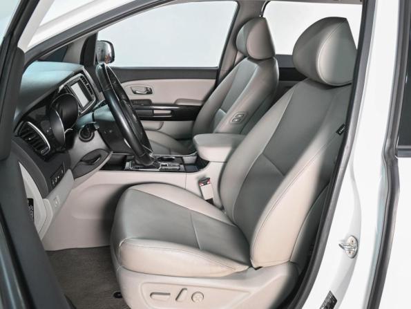 Kia Carnival III с пробегом 2020 года, цена 3 549 000 рублей, 55768 км, минивэн, Автокод Объявления
