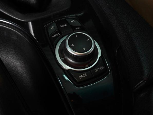 BMW 5 серии V (E60/E61) Рестайлинг с пробегом 2009 года, цена 999 000 рублей, 333075 км, седан, Автокод Объявления