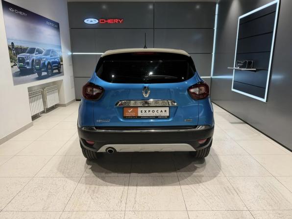 Renault Kaptur I с пробегом 2017 года, цена 1 160 000 рублей, 180000 км, внедорожник, Автокод Объявления