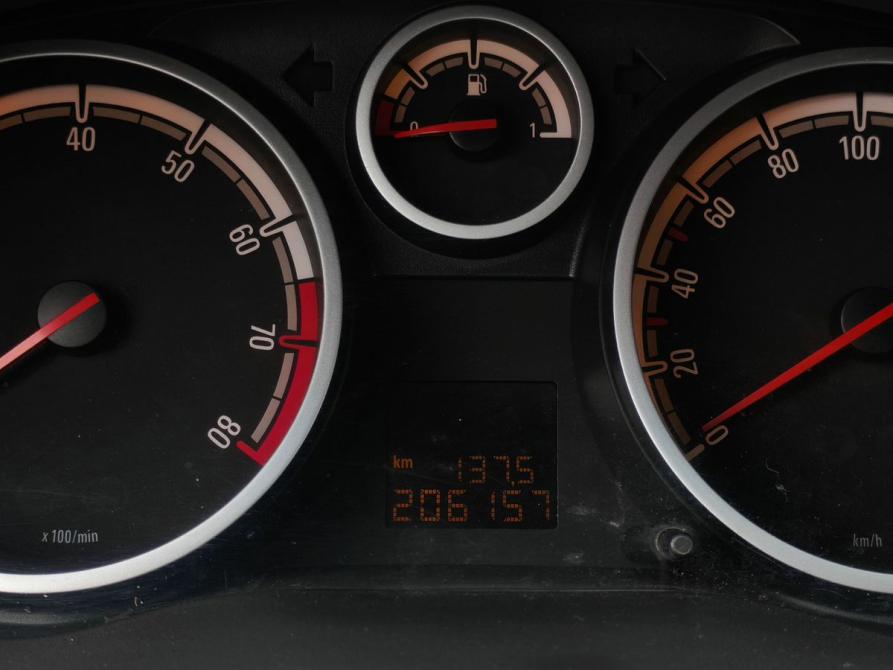 Opel Corsa D Рестайлинг I Москва  - изображение 9