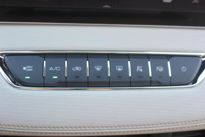 Haval Jolion I с пробегом 2023 года, цена 1 850 000 рублей, 35979 км, внедорожник, Автокод Объявления