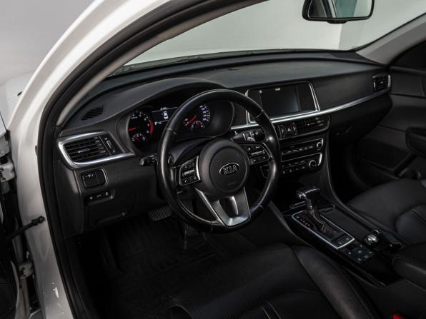 Kia Optima IV Рестайлинг с пробегом 2019 года, цена 1 950 000 рублей, 157708 км, седан, Автокод Объявления
