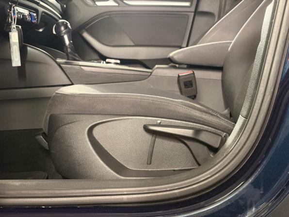 Audi A3 III (8V) Рестайлинг с пробегом 2018 года, цена 1 460 000 рублей, 206969 км, седан, Автокод Объявления