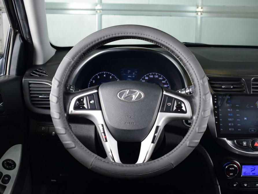 Hyundai Solaris I Кемерово  - изображение 12