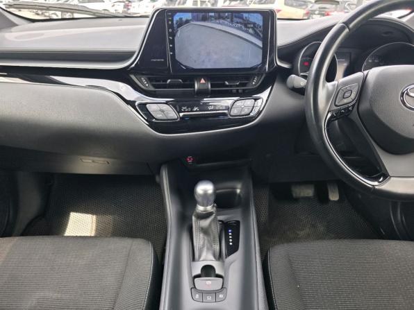 Toyota C-HR I с пробегом 2019 года, цена 1 945 000 рублей, 88230 км, внедорожник, Автокод Объявления