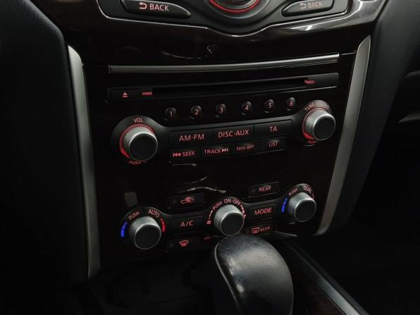 Nissan Pathfinder IV с пробегом 2015 года, цена 1 819 000 рублей, 162371 км, внедорожник, Автокод Объявления