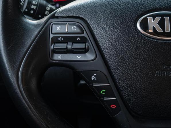 Kia Ceed II Рестайлинг с пробегом 2018 года, цена 1 225 000 рублей, 228492 км, универсал, Автокод Объявления