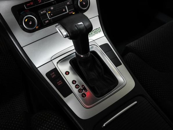 Volkswagen Passat B6 с пробегом 2010 года, цена 695 000 рублей, 280482 км, седан, Автокод Объявления