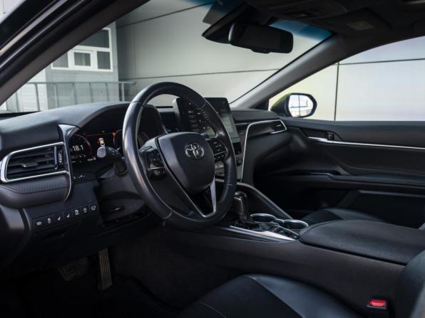 Toyota Camry VIII (XV70) Рестайлинг с пробегом 2023 года, цена 3 398 000 рублей, 66304 км, седан, Автокод Объявления