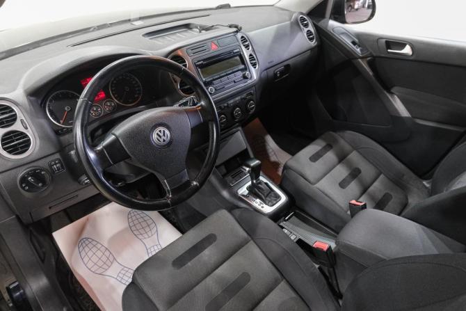 Volkswagen Tiguan I с пробегом 2009 года, цена 1 169 000 рублей, 293233 км, внедорожник, Автокод Объявления