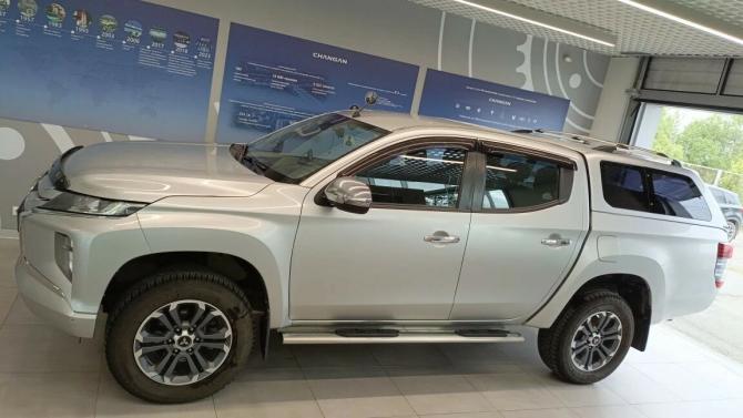 Mitsubishi L200 V Рестайлинг с пробегом 2019 года, цена 2 399 000 рублей, 111664 км, пикап, Автокод Объявления