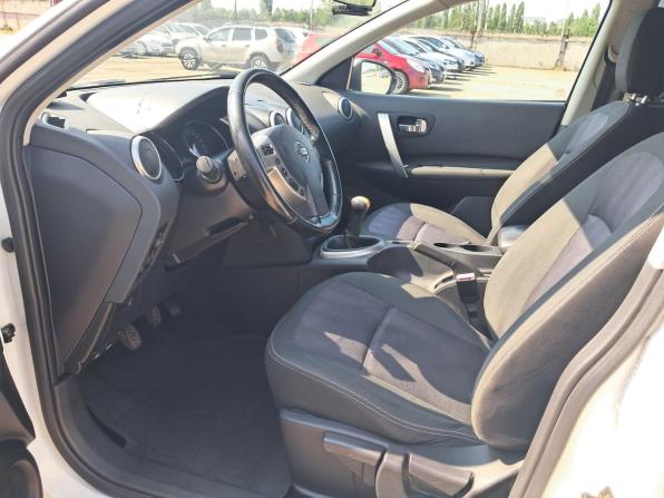 Nissan Qashqai I Рестайлинг с пробегом 2012 года, цена 900 000 рублей, 207434 км, внедорожник, Автокод Объявления