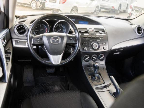 Mazda 3 II (BL) Рестайлинг с пробегом 2012 года, цена 960 000 рублей, 179775 км, седан, Автокод Объявления