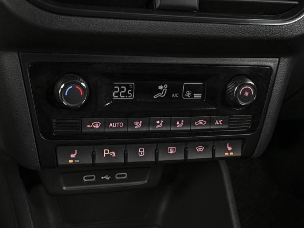 Volkswagen Polo VI с пробегом 2021 года, цена 1 467 800 рублей, 74632 км, лифтбек, Автокод Объявления