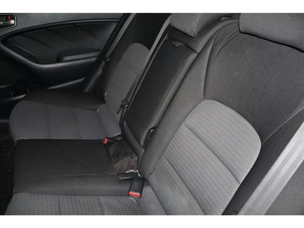 Kia Cerato III Рестайлинг (Classic) с пробегом 2018 года, цена 1 299 000 рублей, 121700 км, седан, Автокод Объявления