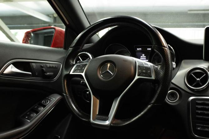 Mercedes-Benz GLA I (X156) с пробегом 2014 года, цена 1 999 000 рублей, 159995 км, внедорожник, Автокод Объявления
