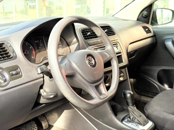 Volkswagen Polo V Рестайлинг с пробегом 2016 года, цена 1 157 000 рублей, 81009 км, седан, Автокод Объявления