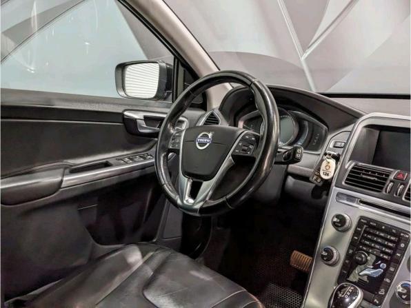 Volvo XC60 I Рестайлинг с пробегом 2017 года, цена 2 449 000 рублей, 149732 км, внедорожник, Автокод Объявления
