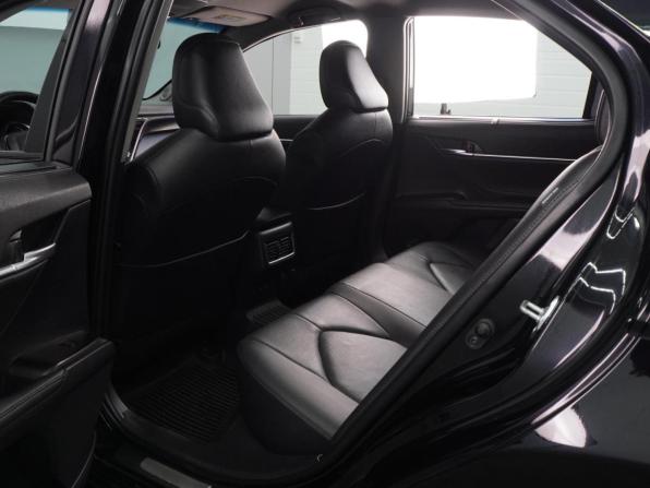 Toyota Camry VIII (XV70) Рестайлинг с пробегом 2021 года, цена 3 049 000 рублей, 151932 км, седан, Автокод Объявления