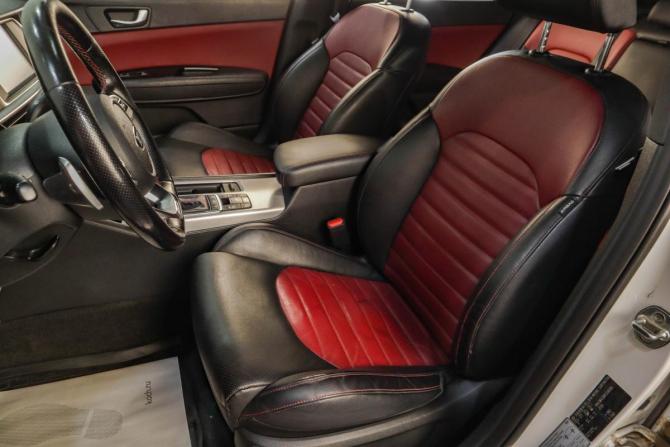 Kia Optima IV Рестайлинг с пробегом 2019 года, цена 2 349 000 рублей, 140000 км, седан, Автокод Объявления