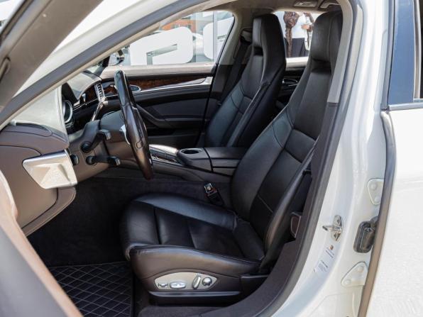Porsche Panamera I с пробегом 2013 года, цена 3 045 000 рублей, 137131 км, лифтбек, Автокод Объявления