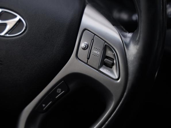 Hyundai ix35 I Рестайлинг с пробегом 2014 года, цена 1 199 777 рублей, 185001 км, внедорожник, Автокод Объявления