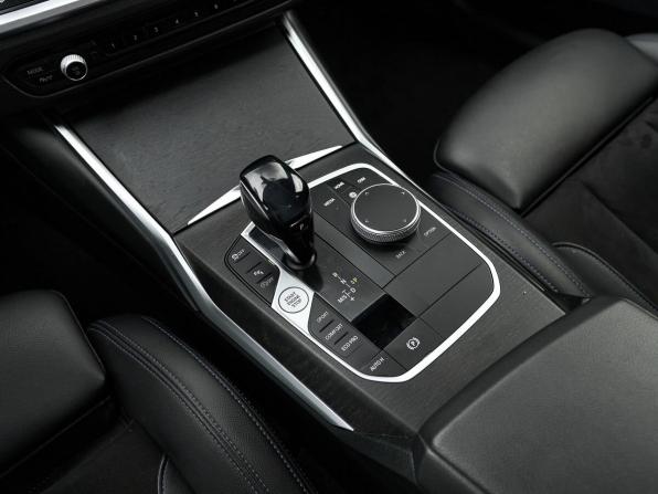 BMW 3 серии VII (G2x) с пробегом 2021 года, цена 4 033 900 рублей, 122460 км, седан, Автокод Объявления