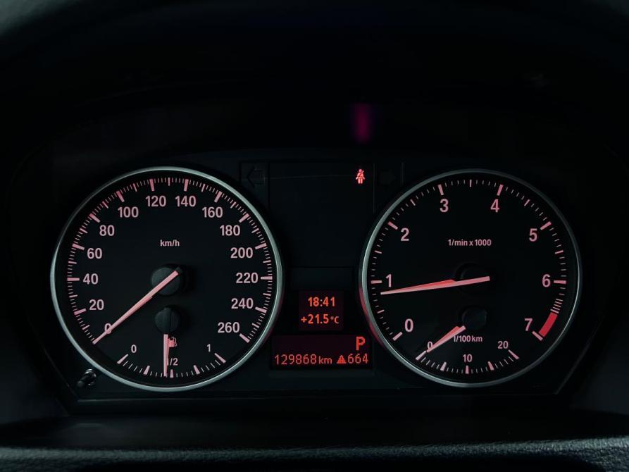 BMW X1 I (E84) Рестайлинг Ростов-на-Дону  - изображение 12