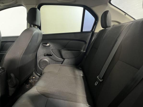 Renault Logan II с пробегом 2014 года, цена 699 900 рублей, 153887 км, седан, Автокод Объявления