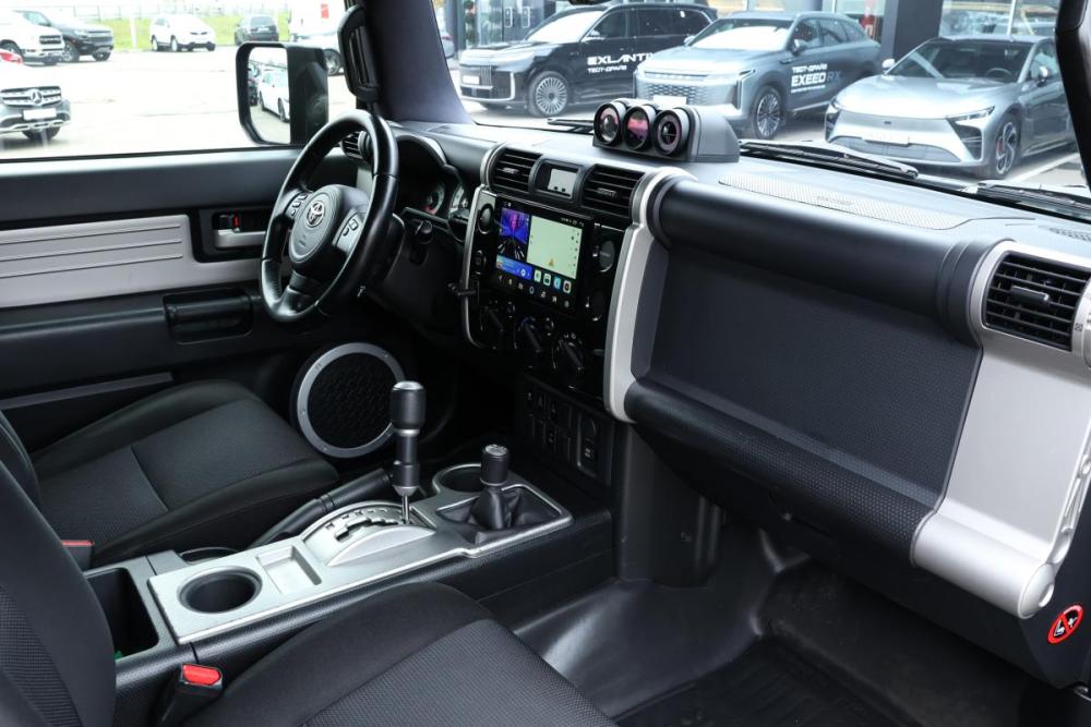Toyota FJ Cruiser Москва  - изображение 9
