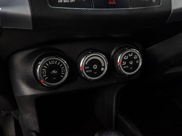 Mitsubishi Outlander II Рестайлинг с пробегом 2011 года, цена 1 125 000 рублей, 293000 км, внедорожник, Автокод Объявления