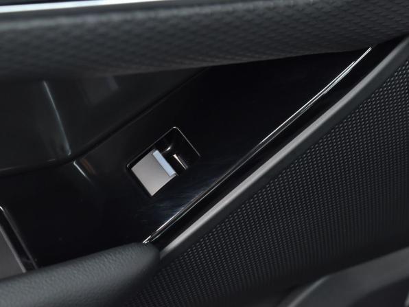 Land Rover Range Rover Velar I с пробегом 2018 года, цена 4 409 995 рублей, 72345 км, внедорожник, Автокод Объявления