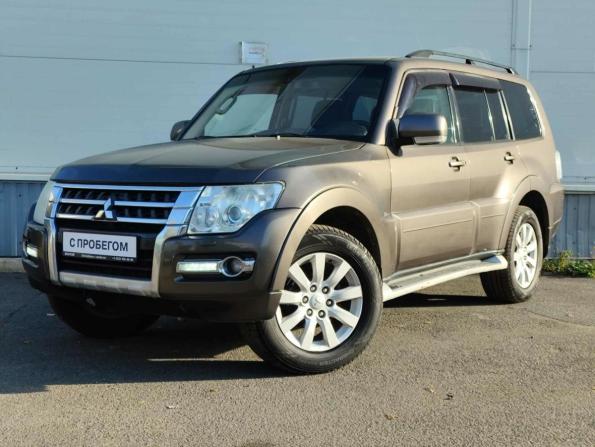 Mitsubishi Pajero IV Рестайлинг 2 с пробегом 2015 года, цена 1 819 000 рублей, 239406 км, внедорожник, Автокод Объявления