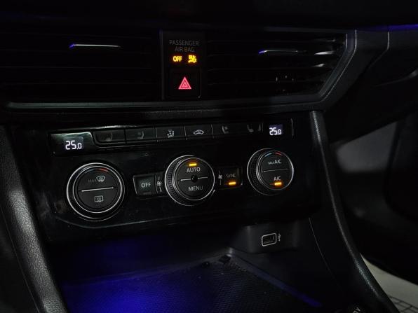 Volkswagen Jetta VII с пробегом 2019 года, цена 2 450 000 рублей, 133400 км, седан, Автокод Объявления