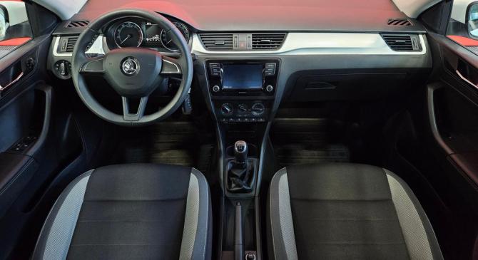 Skoda Rapid I Рестайлинг с пробегом 2019 года, цена 1 179 000 рублей, 147458 км, лифтбек, Автокод Объявления