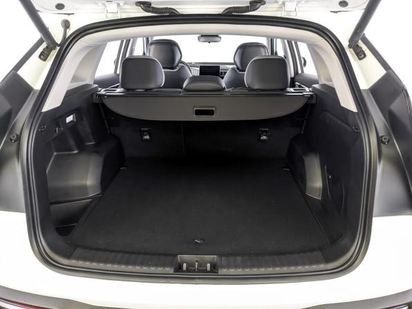 Geely Atlas II с пробегом 2024 года, цена 2 600 000 рублей, 67160 км, внедорожник, Автокод Объявления