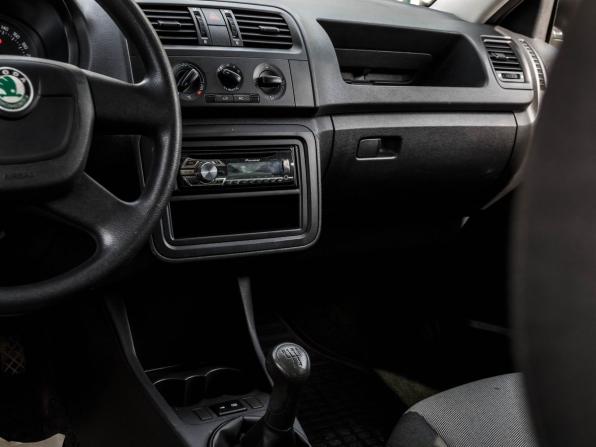 Skoda Fabia II Рестайлинг с пробегом 2010 года, цена 630 000 рублей, 62650 км, хэтчбек, Автокод Объявления