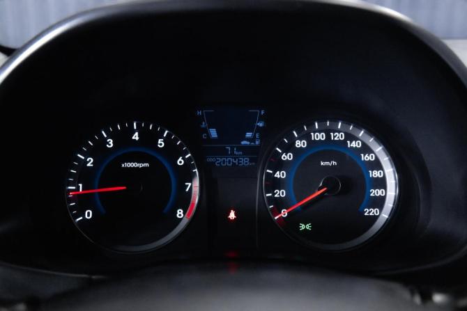 Hyundai Solaris I с пробегом 2013 года, цена 549 999 рублей, 201000 км, хэтчбек, Автокод Объявления