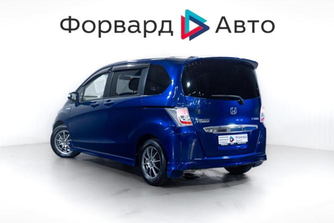 Honda Freed I Рестайлинг с пробегом 2013 года, цена 1 099 000 рублей, 202831 км, компактвэн, Автокод Объявления